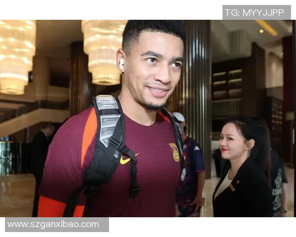 足球巨星崴脚意外引发连锁反应球队命运与冠军之路再起波澜